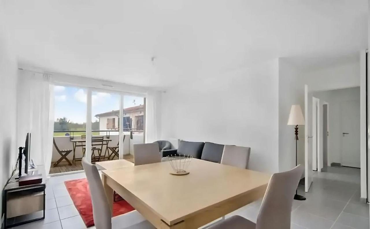 Le Lamartine - T3 Dans Un Parc Apartment *
